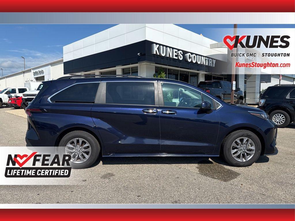 used 2024 Toyota Sienna car, priced at $40,977
