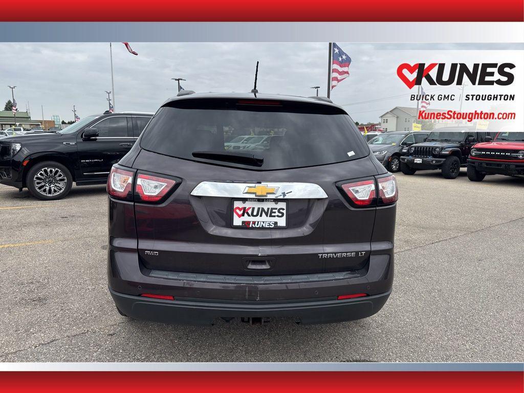 used 2015 Chevrolet Traverse car, priced at $8,977