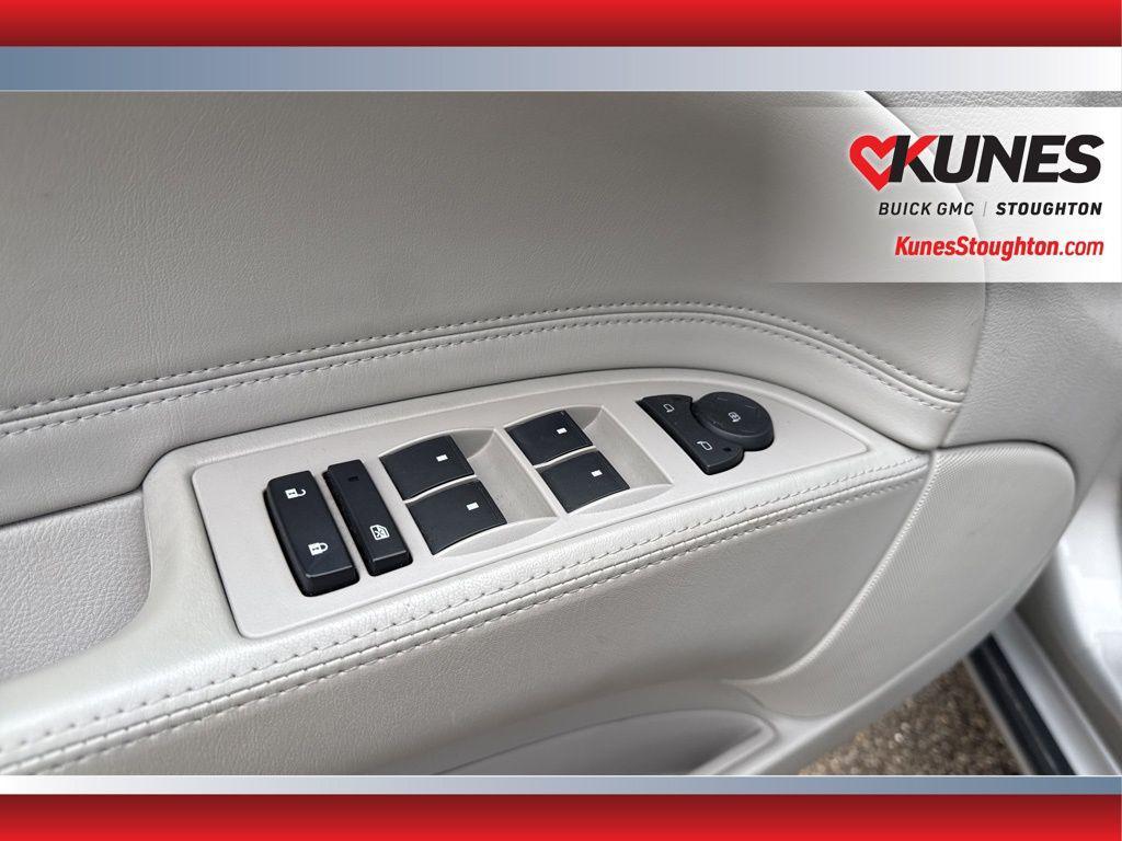 used 2006 Buick Lucerne car, priced at $8,277