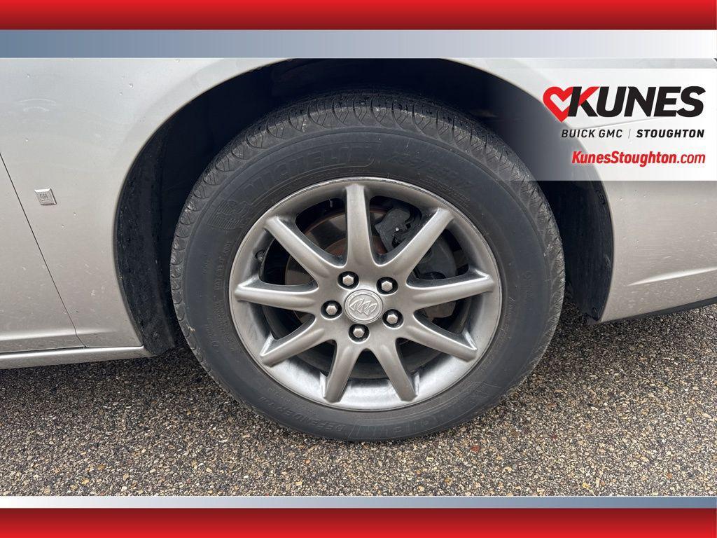 used 2006 Buick Lucerne car, priced at $8,277