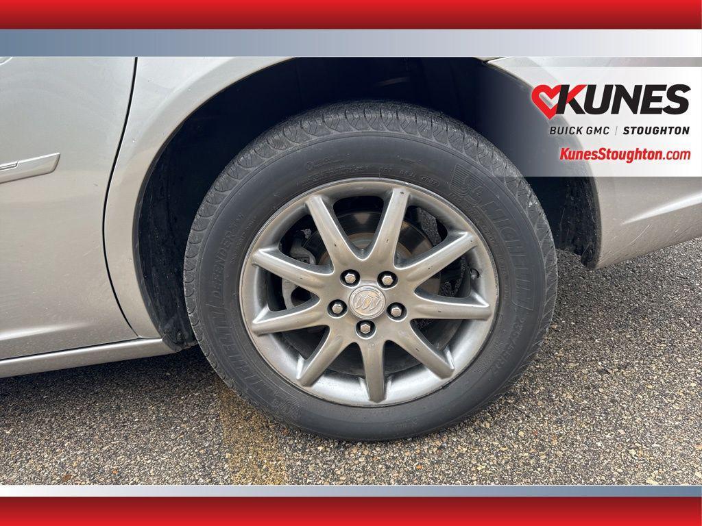 used 2006 Buick Lucerne car, priced at $8,277