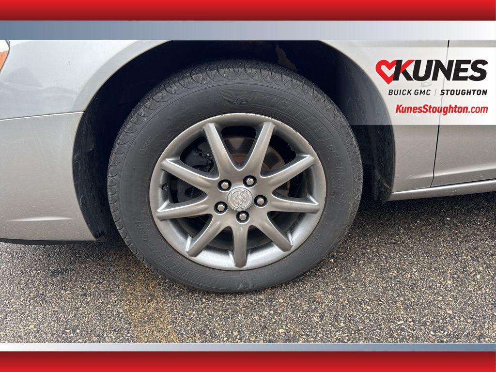 used 2006 Buick Lucerne car, priced at $8,277