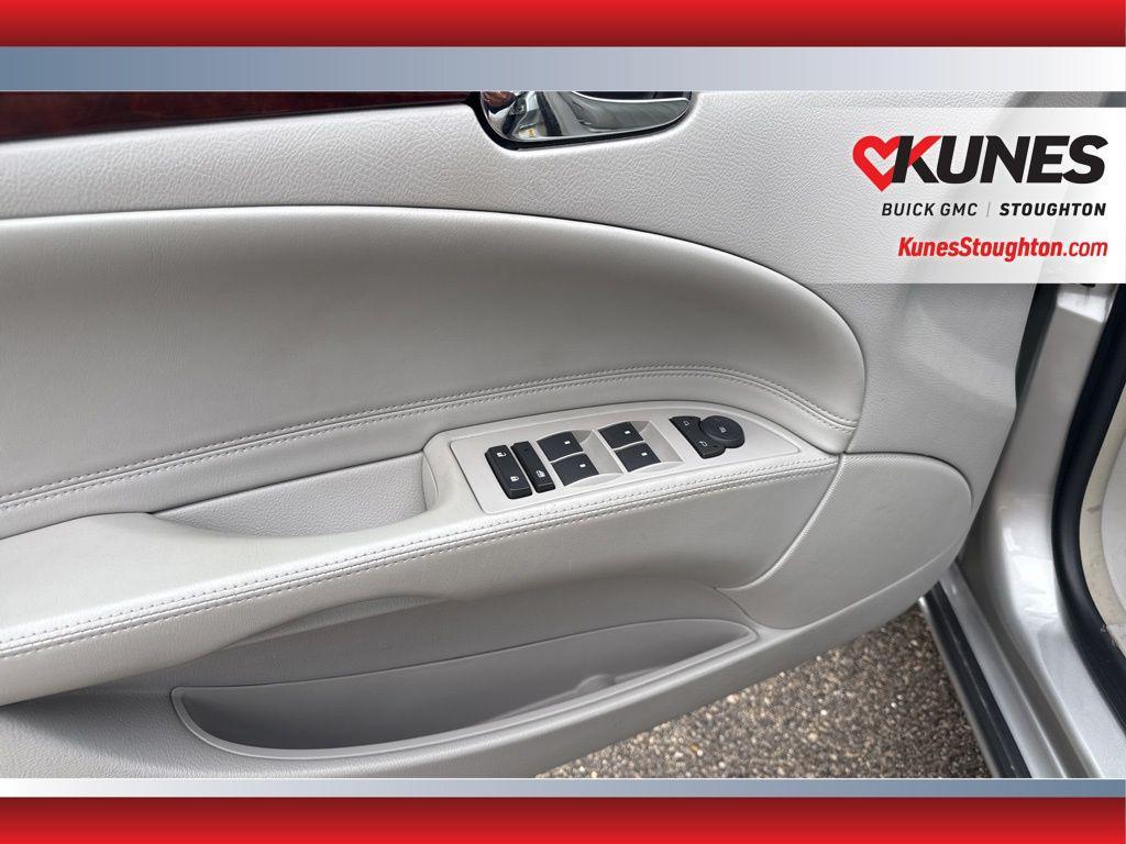 used 2006 Buick Lucerne car, priced at $8,277