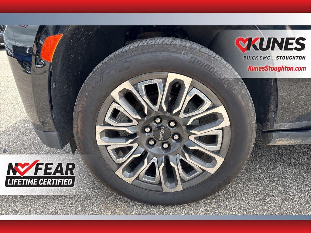 used 2023 GMC Yukon XL car, priced at $68,977
