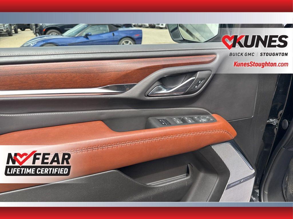 used 2023 GMC Yukon XL car, priced at $68,977