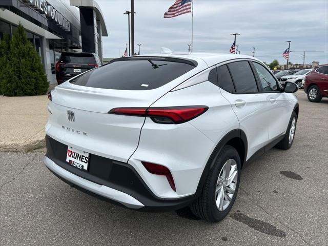 new 2025 Buick Envista car, priced at $25,305