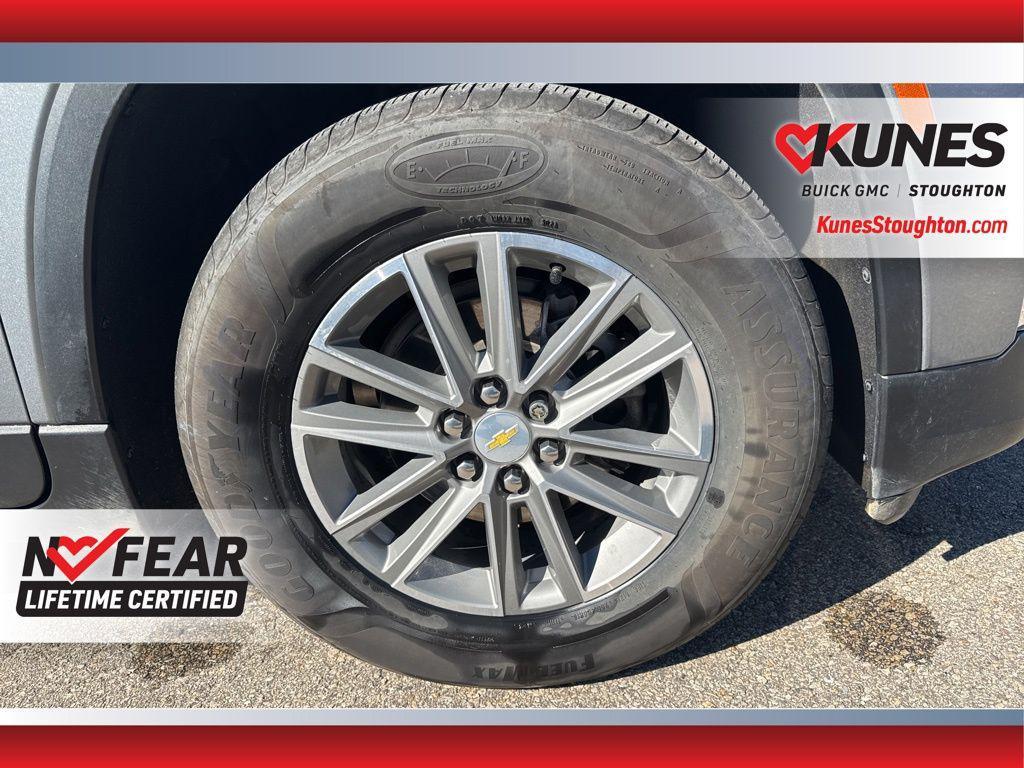 used 2023 Chevrolet Traverse car, priced at $31,977