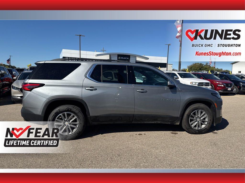 used 2023 Chevrolet Traverse car, priced at $31,977