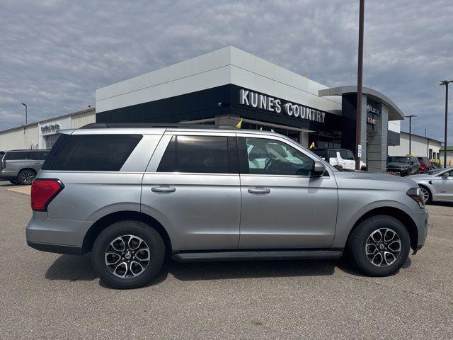 used 2022 Ford Expedition car, priced at $40,977