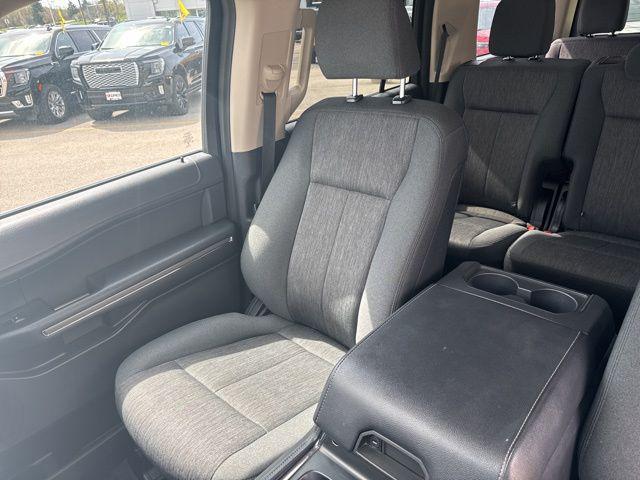 used 2022 Ford Expedition car, priced at $40,977