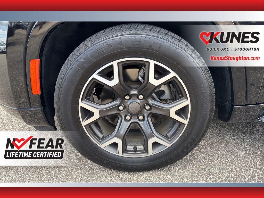 used 2024 Jeep Wagoneer car, priced at $59,977