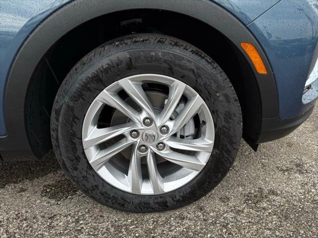 new 2025 Buick Envista car, priced at $26,725