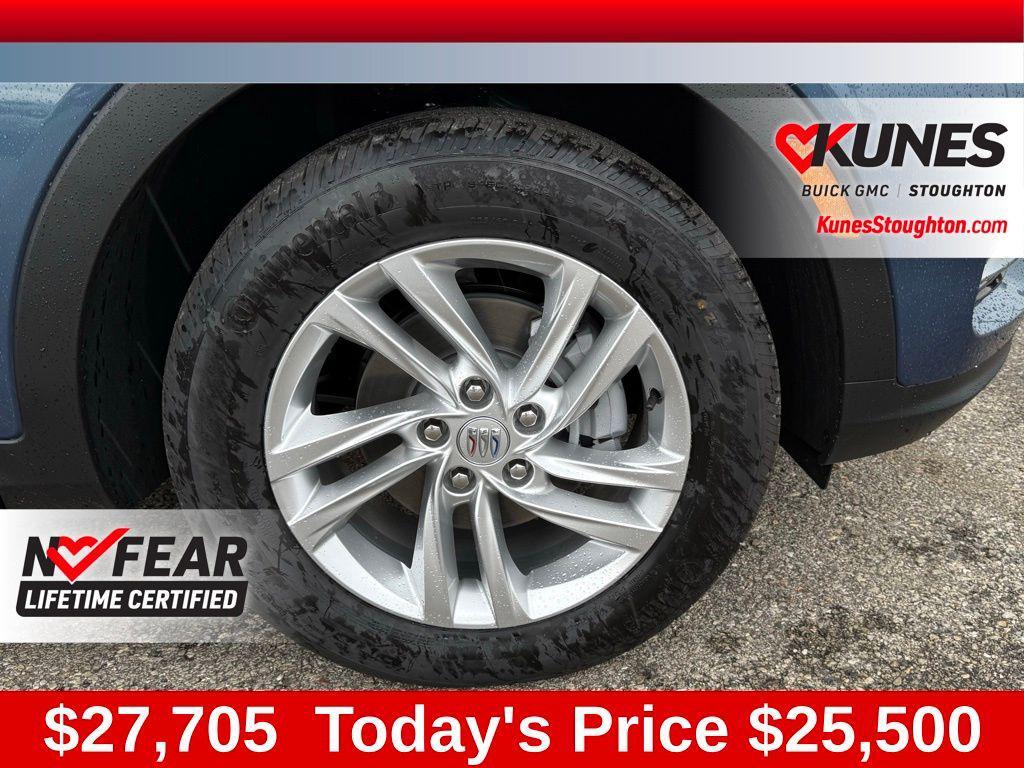 new 2025 Buick Envista car, priced at $25,500