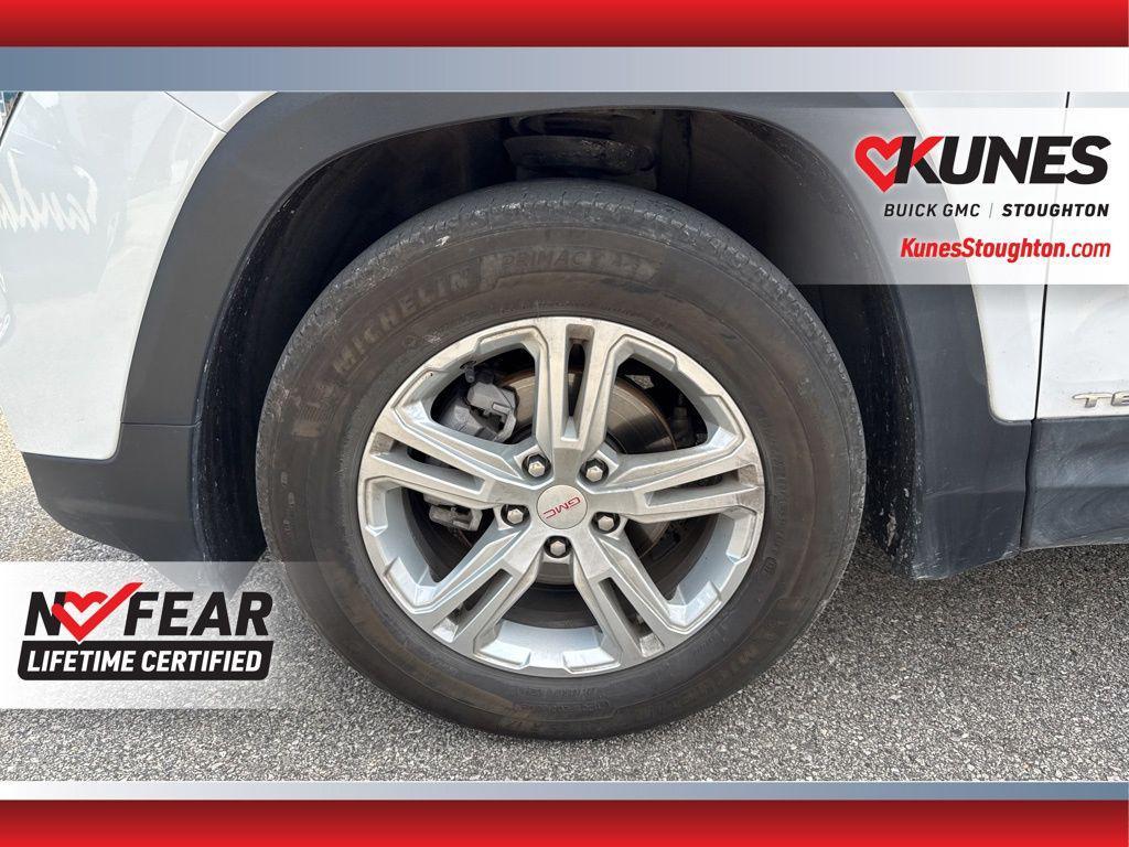 used 2024 GMC Terrain car, priced at $20,977