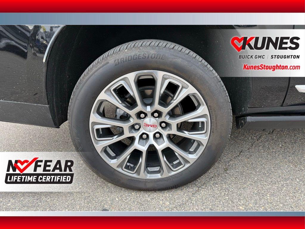 used 2025 GMC Yukon XL car, priced at $81,977