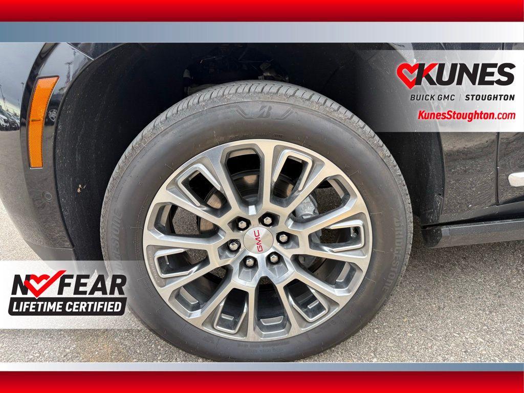 used 2025 GMC Yukon XL car, priced at $81,977