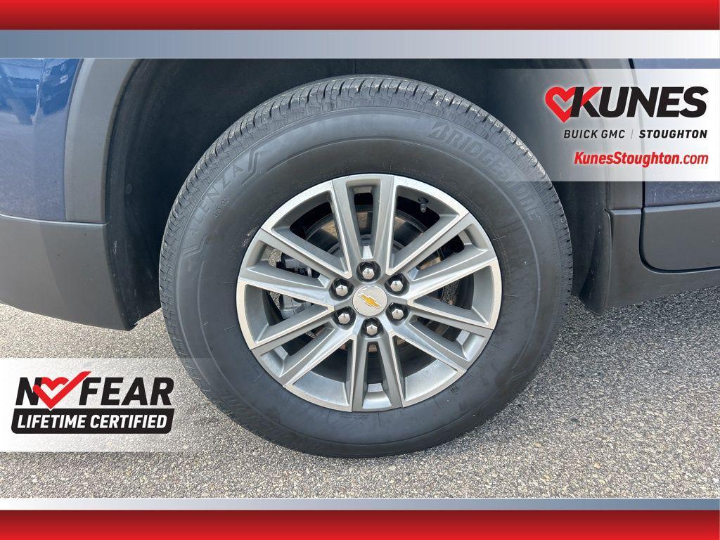 used 2023 Chevrolet Traverse car, priced at $27,777