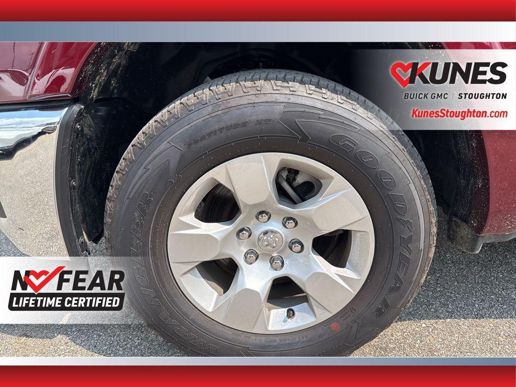used 2025 Ram 1500 car, priced at $42,977