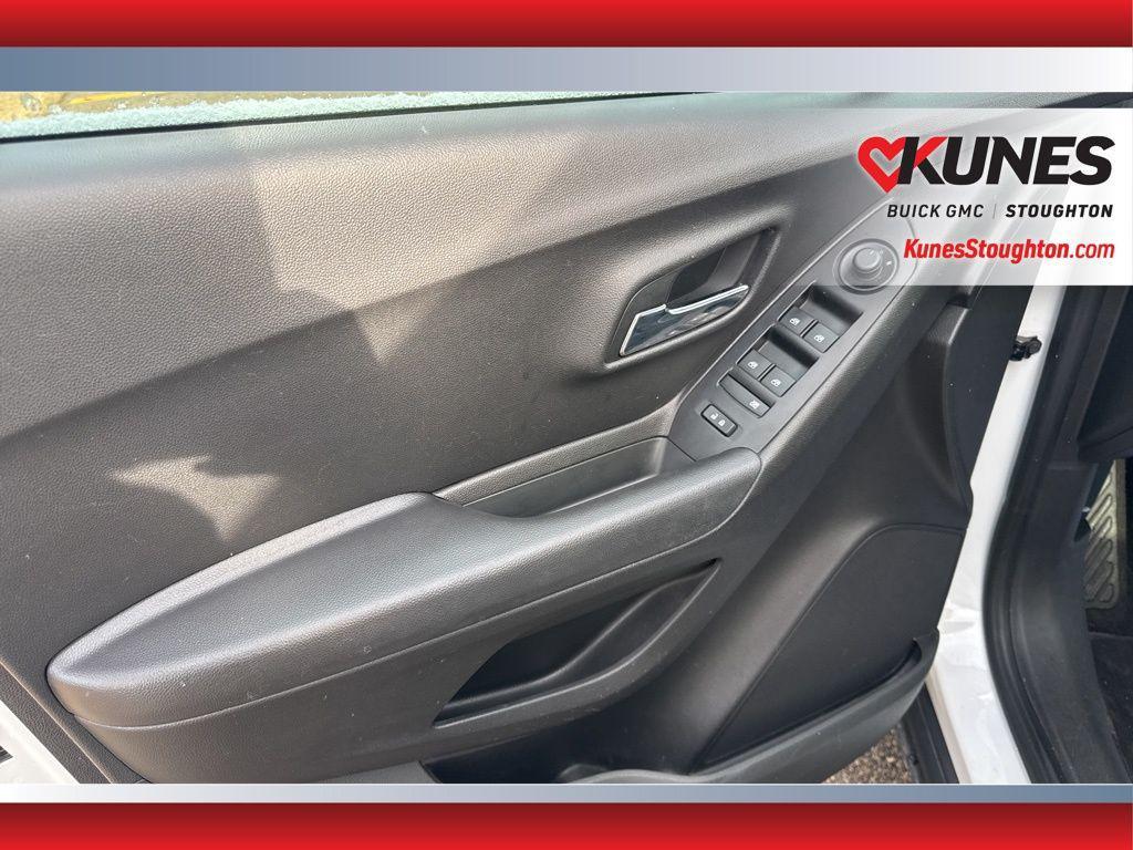 used 2020 Chevrolet Trax car, priced at $12,477