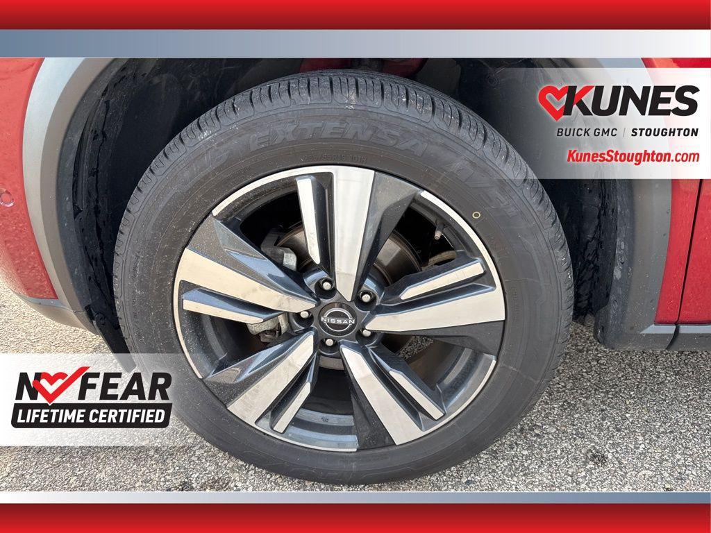 used 2023 Nissan Rogue car, priced at $23,477