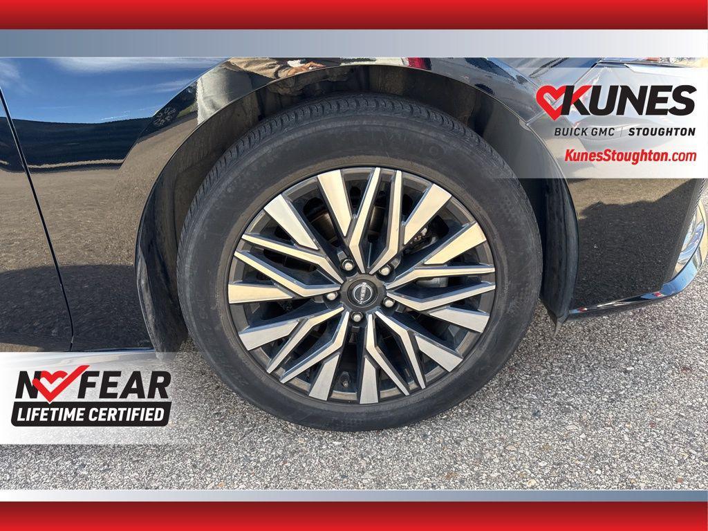 used 2024 Nissan Altima car, priced at $19,977