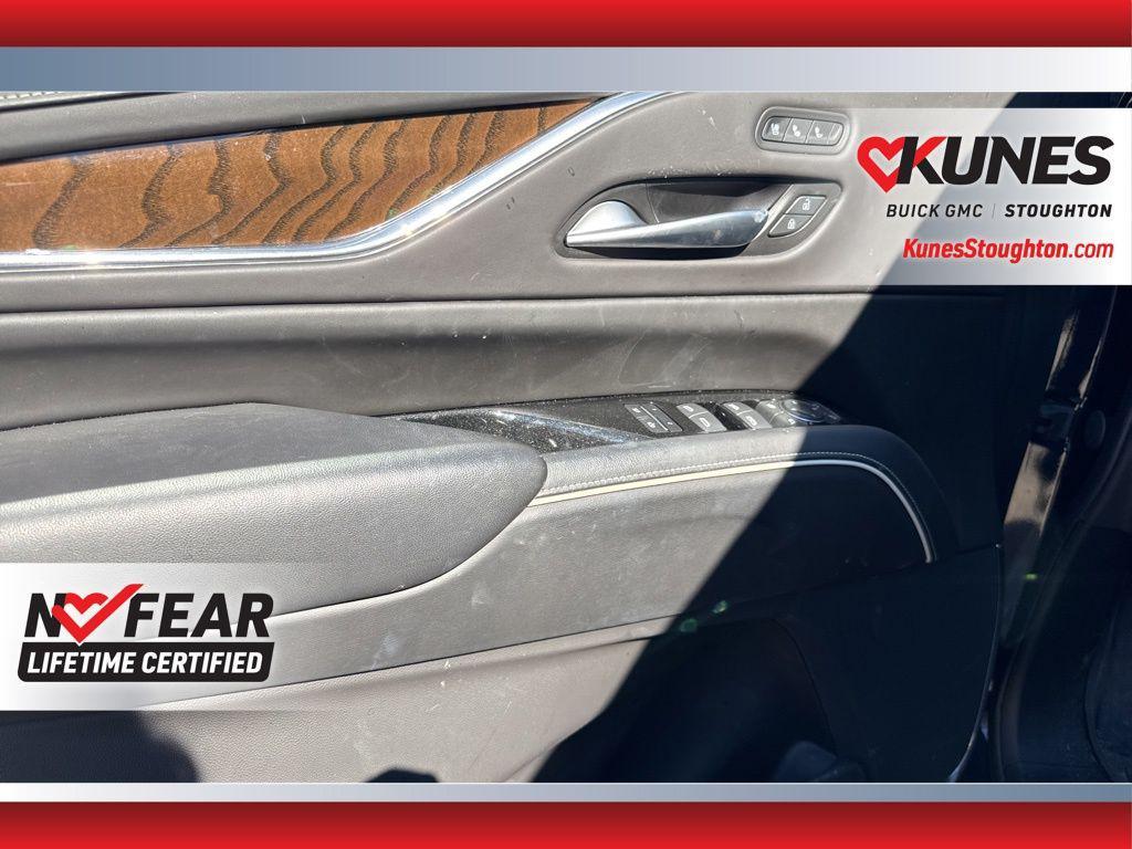 used 2023 Cadillac Escalade car, priced at $80,477