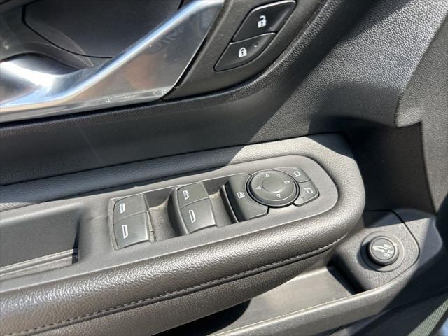 used 2023 GMC Terrain car, priced at $23,977