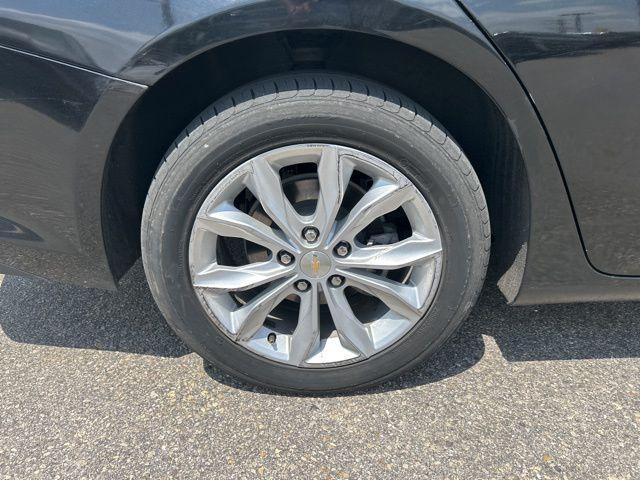 used 2023 Chevrolet Malibu car, priced at $18,777