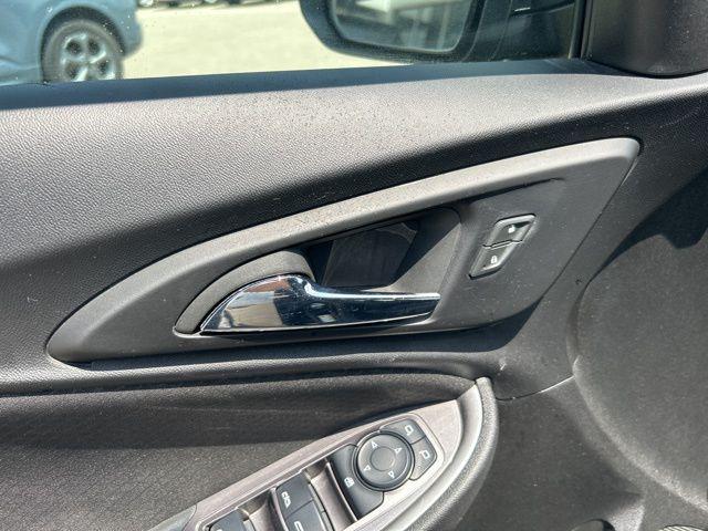 used 2023 Chevrolet Malibu car, priced at $18,777