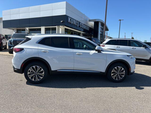 new 2025 Buick Envision car, priced at $39,155
