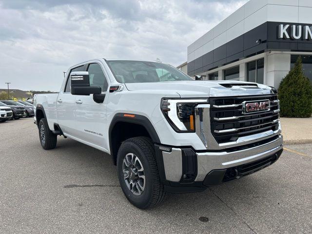 new 2025 GMC Sierra 2500 car, priced at $73,065