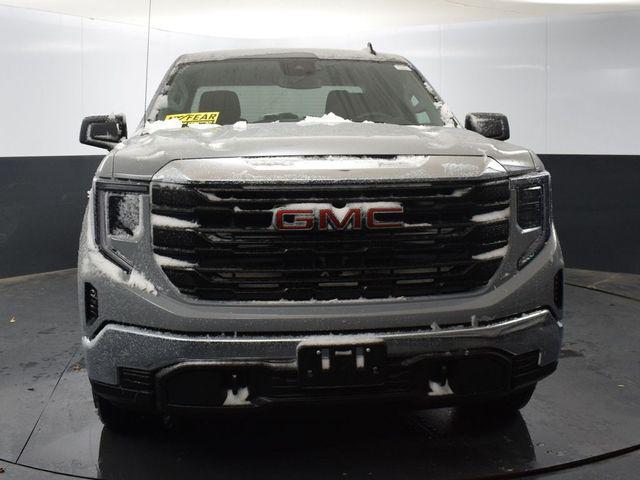 new 2025 GMC Sierra 1500 car, priced at $42,283