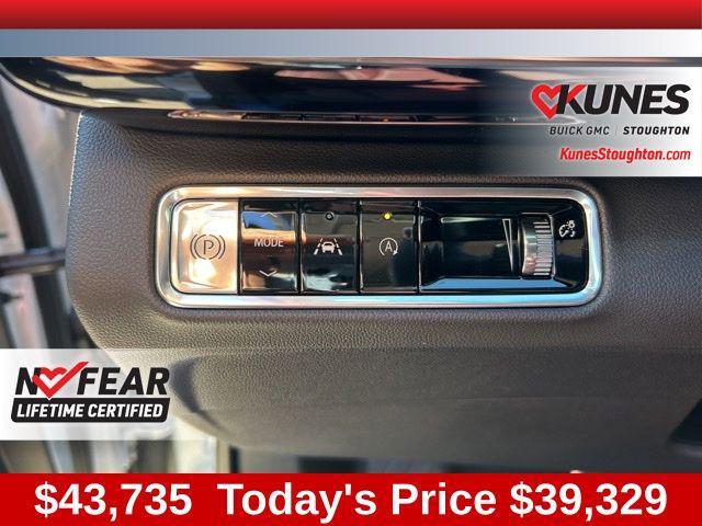 new 2025 Buick Envision car, priced at $39,329