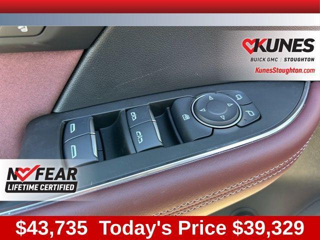 new 2025 Buick Envision car, priced at $39,329
