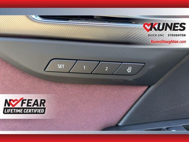 new 2025 Buick Envision car, priced at $37,829