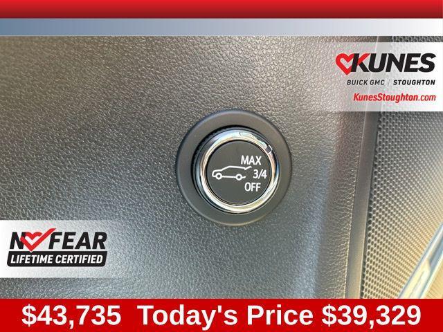 new 2025 Buick Envision car, priced at $39,329