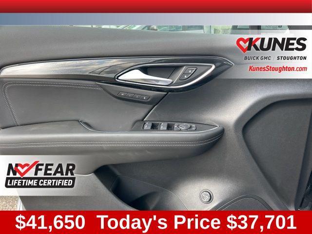 new 2025 Buick Envision car, priced at $37,701