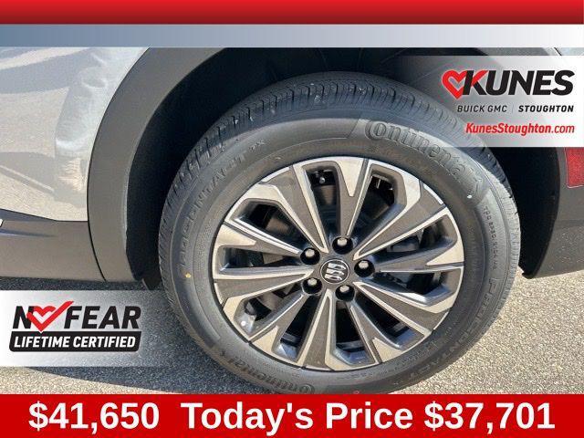new 2025 Buick Envision car, priced at $37,701
