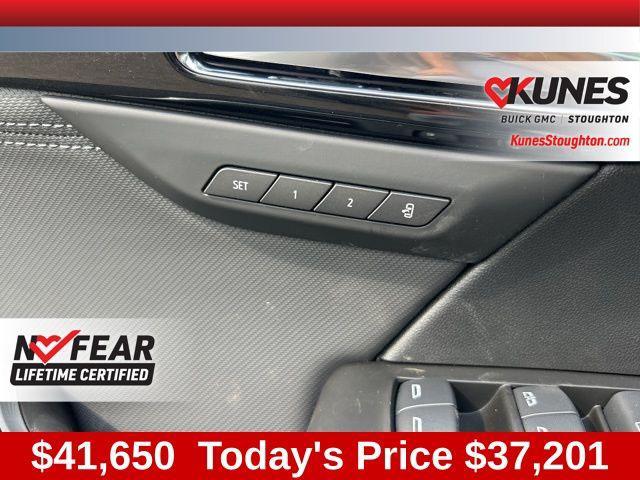 new 2025 Buick Envision car, priced at $37,201