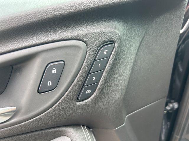 new 2025 Buick Encore GX car, priced at $36,625