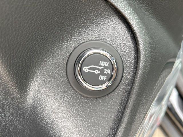 new 2025 Buick Encore GX car, priced at $36,625