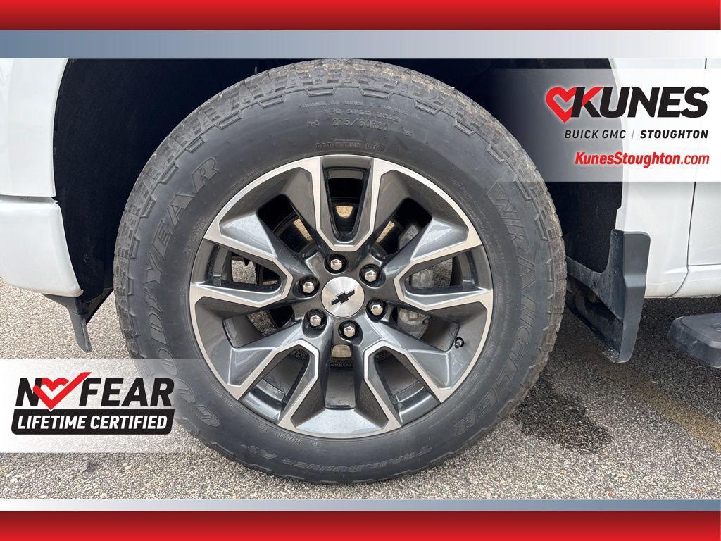 used 2024 Chevrolet Silverado 1500 car, priced at $46,977
