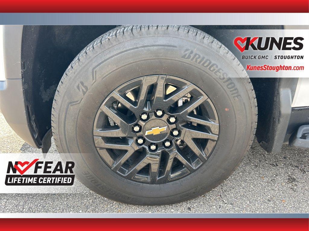used 2024 Chevrolet Silverado EV car, priced at $46,977
