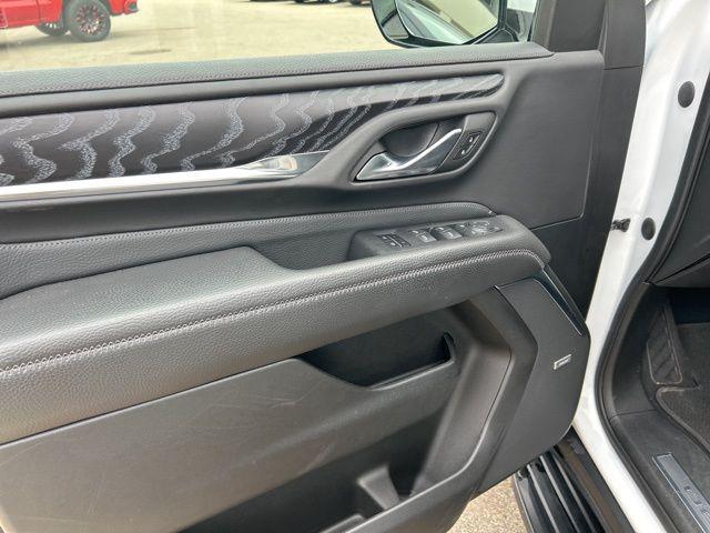 used 2023 GMC Yukon XL car, priced at $64,977