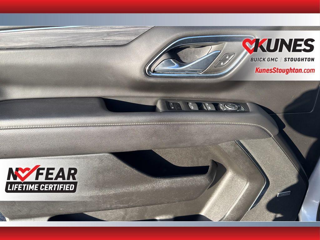 used 2023 GMC Yukon car, priced at $48,977