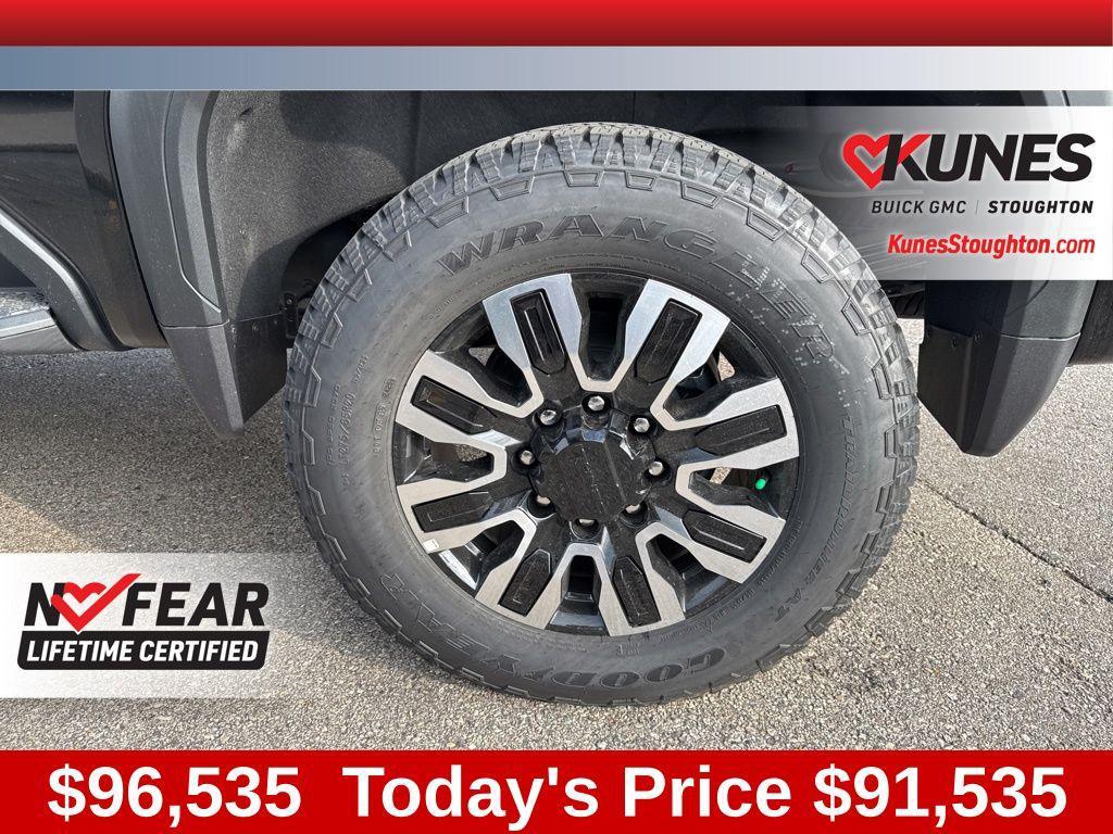 new 2025 GMC Sierra 2500 car, priced at $91,535