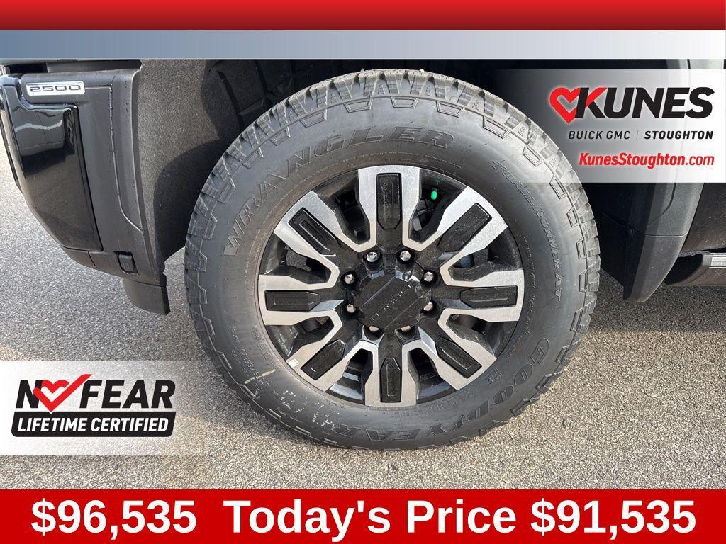 new 2025 GMC Sierra 2500 car, priced at $91,535