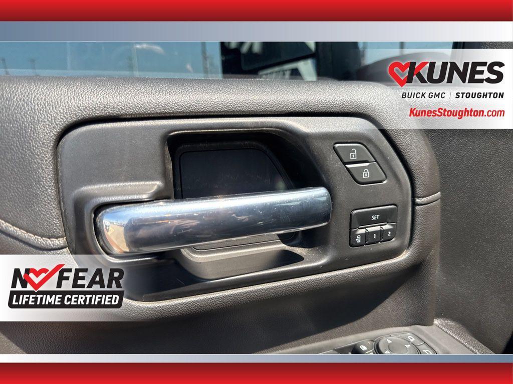 used 2022 Chevrolet Silverado 2500 car, priced at $50,977