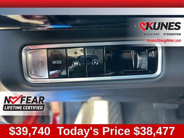 new 2025 Buick Envision car, priced at $38,477