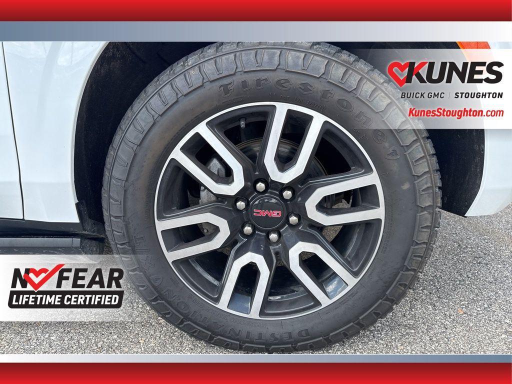 used 2021 GMC Yukon car, priced at $43,977